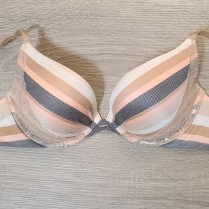 Victoria's Secret Padded Push-Up Bra 34C